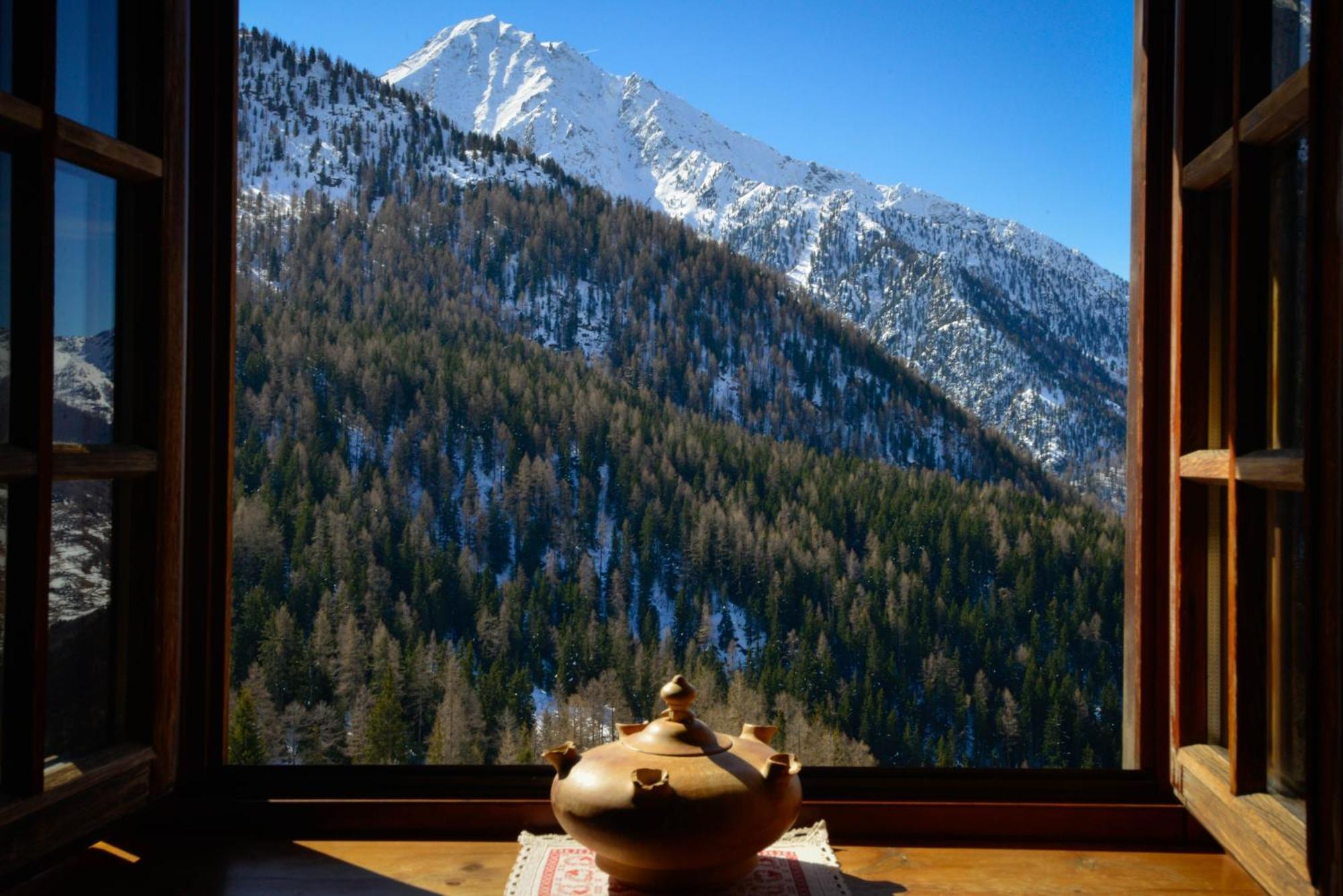 Hotel Rifugio Vieux Crest Champoluc Exterior foto